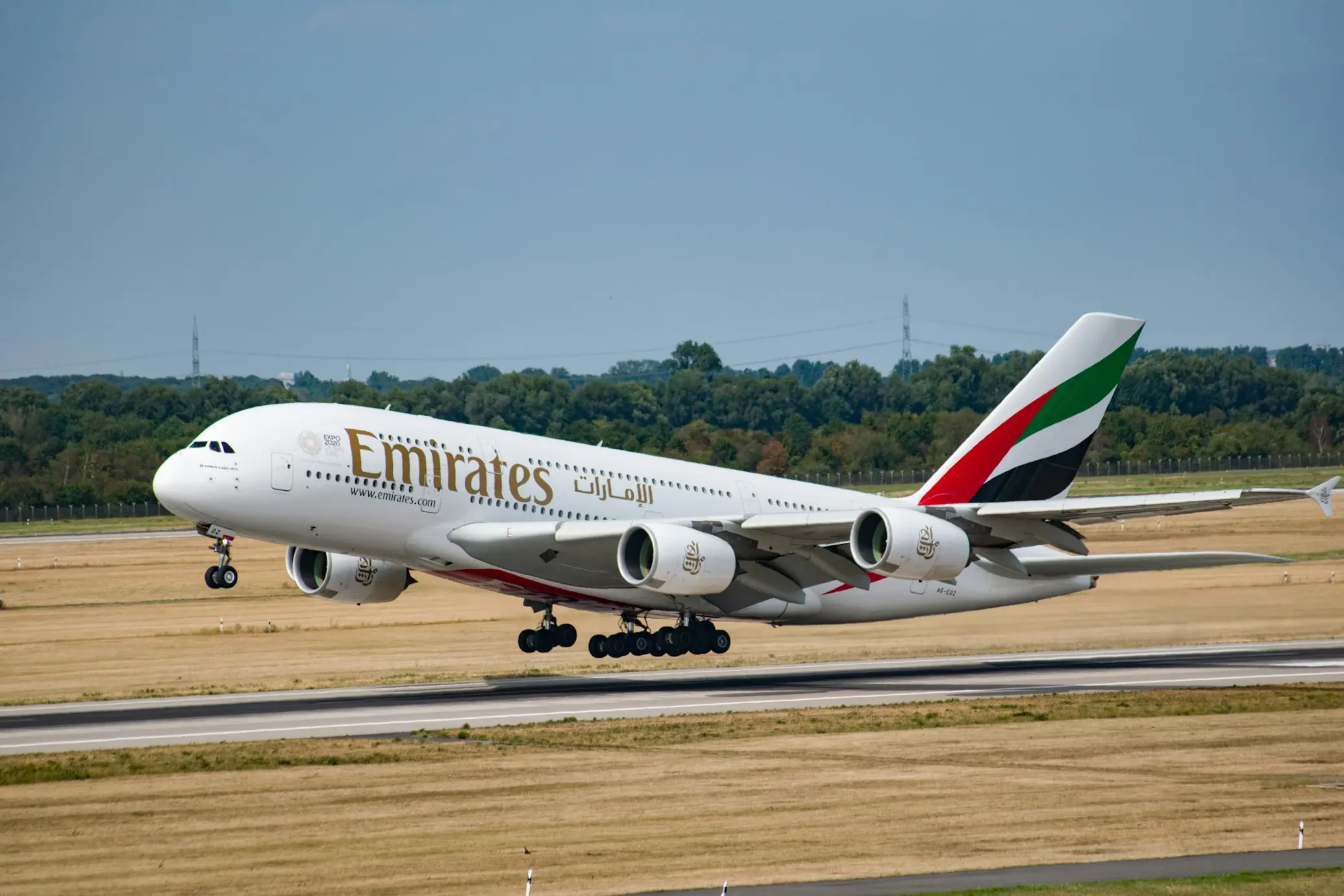 Emirates Holiday Travel Agents Application 